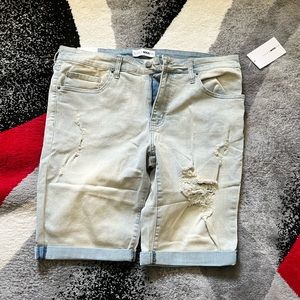 Blue white wash jeans shorts never worn before. Short and comfortable for summer